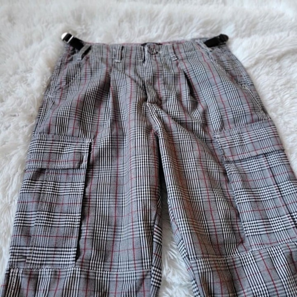 Dolls Kill Poster Girl Plaid Cargo Pants With Elastic Cuffs -S - Picture 5 of 9